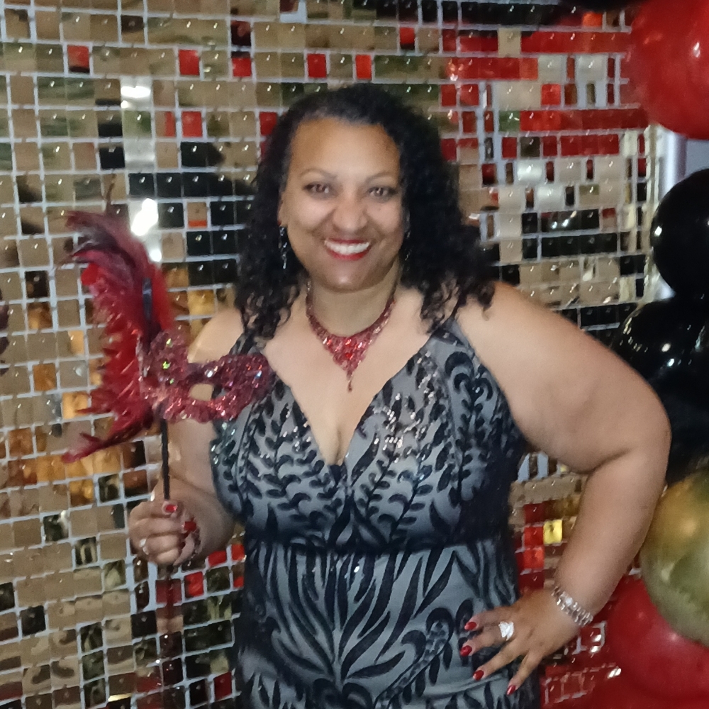 Meet your Posher, Hisani